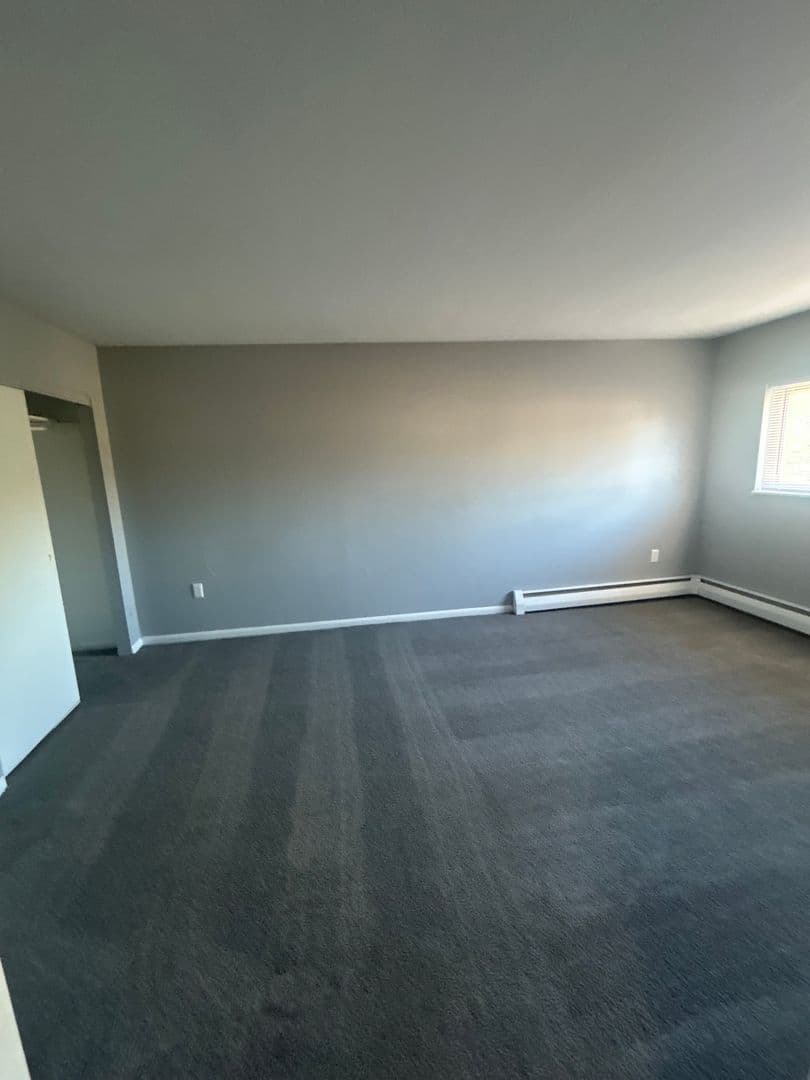 RIDLEY PARK Apartment: 2 W. CHESTER PIKE