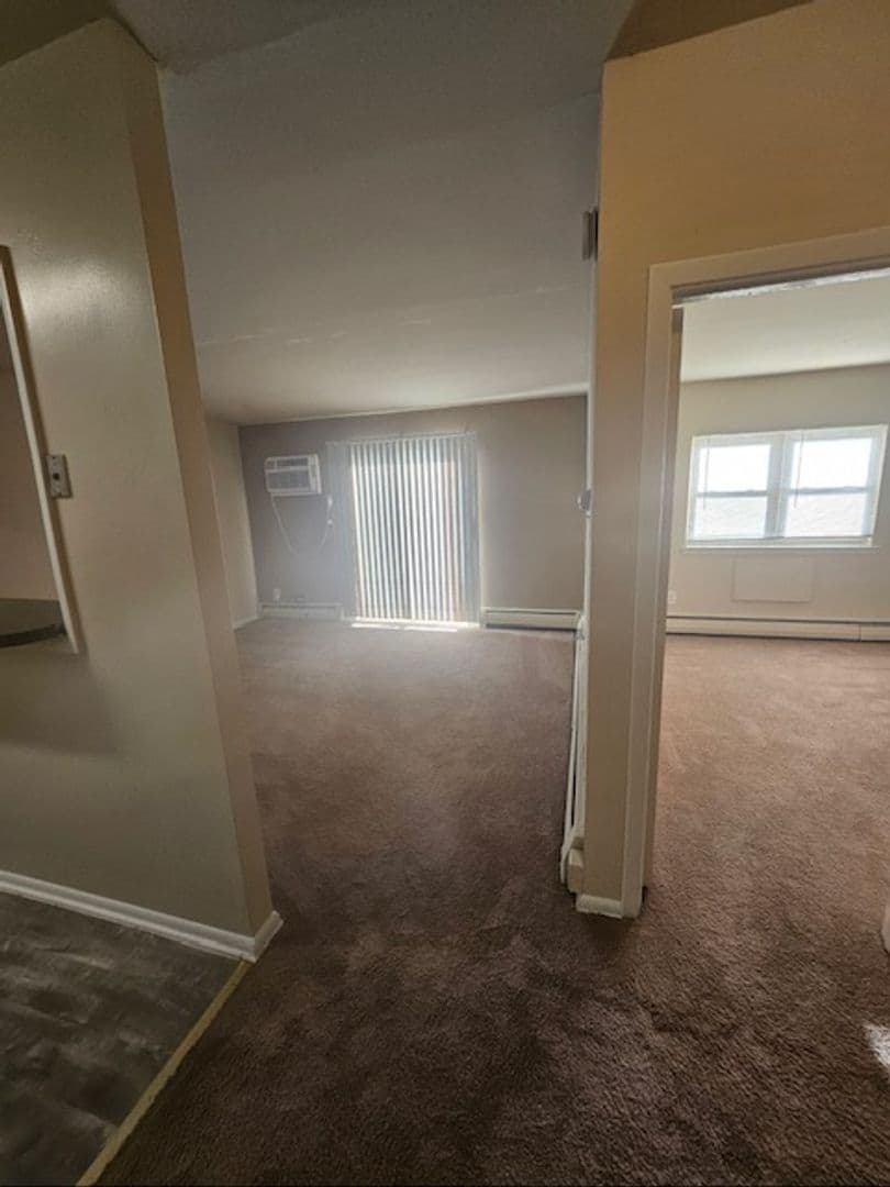 SECANE Apartment: 824-828 PROVIDENCE RD