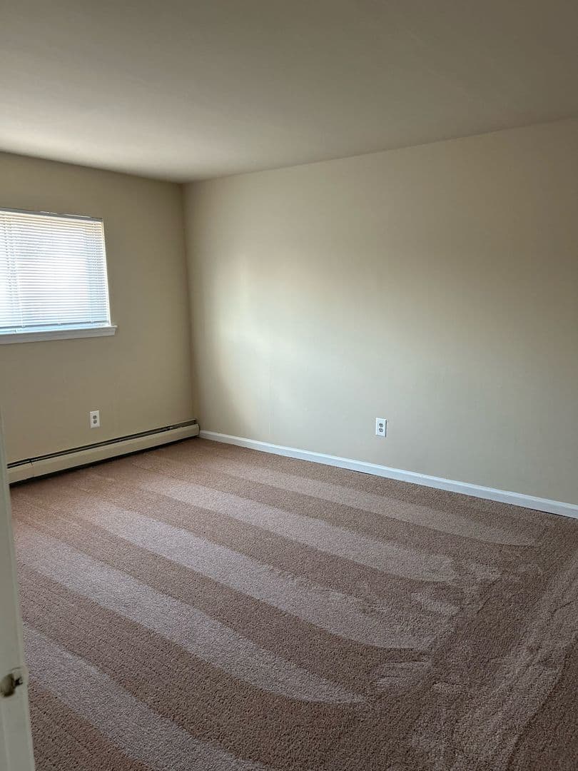 NORWOOD Apartment: 60 WEST WINONA AVENUE
