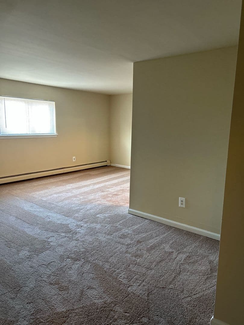 NORWOOD Apartment: 60 WEST WINONA AVENUE