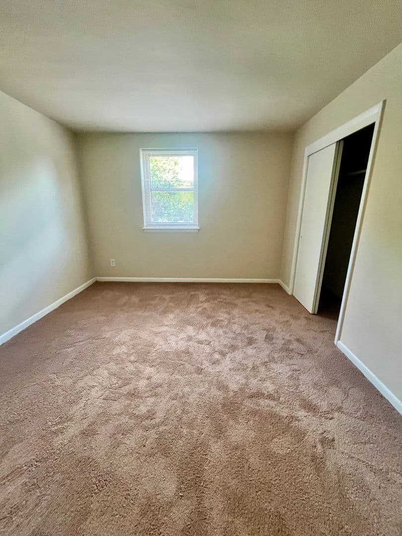 PROSPECT PARK Apartment: 701 LINCOLN AVE
