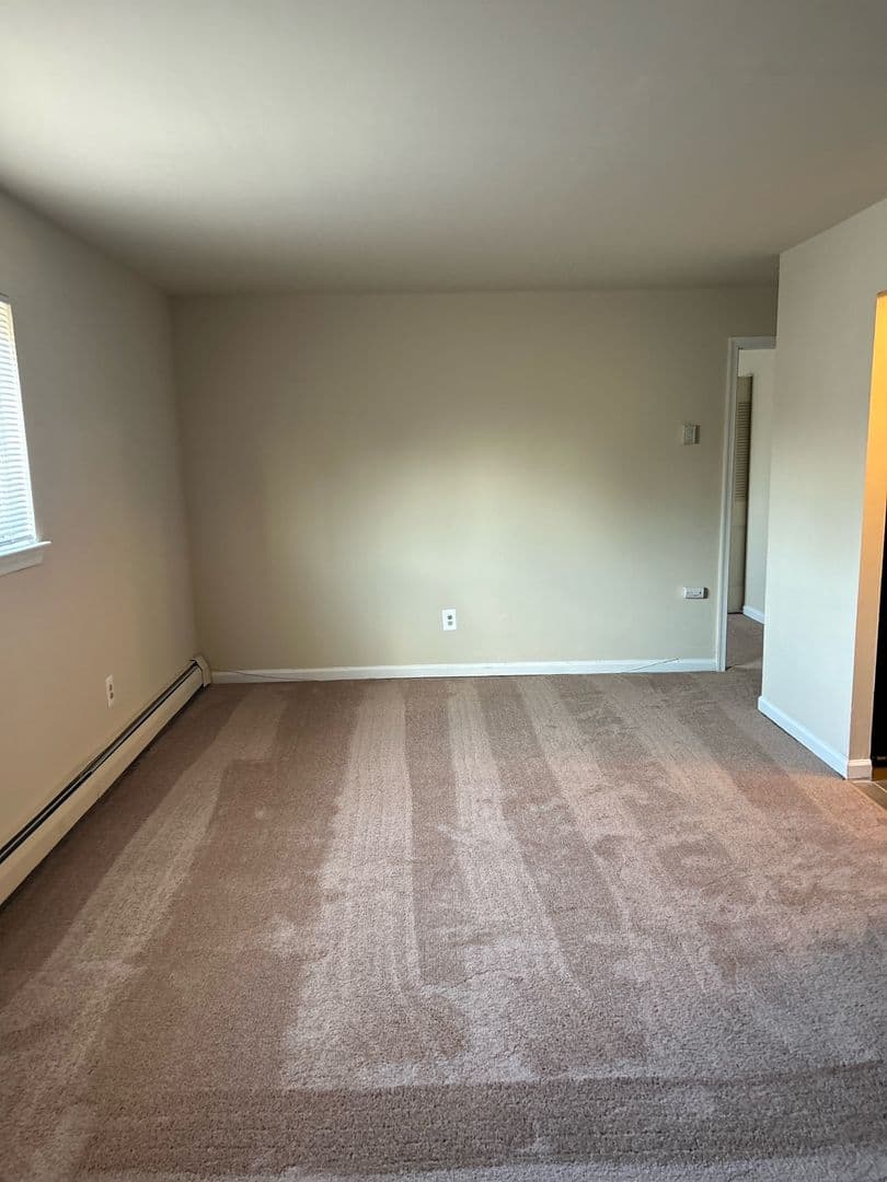 NORWOOD Apartment: 60 WEST WINONA AVENUE