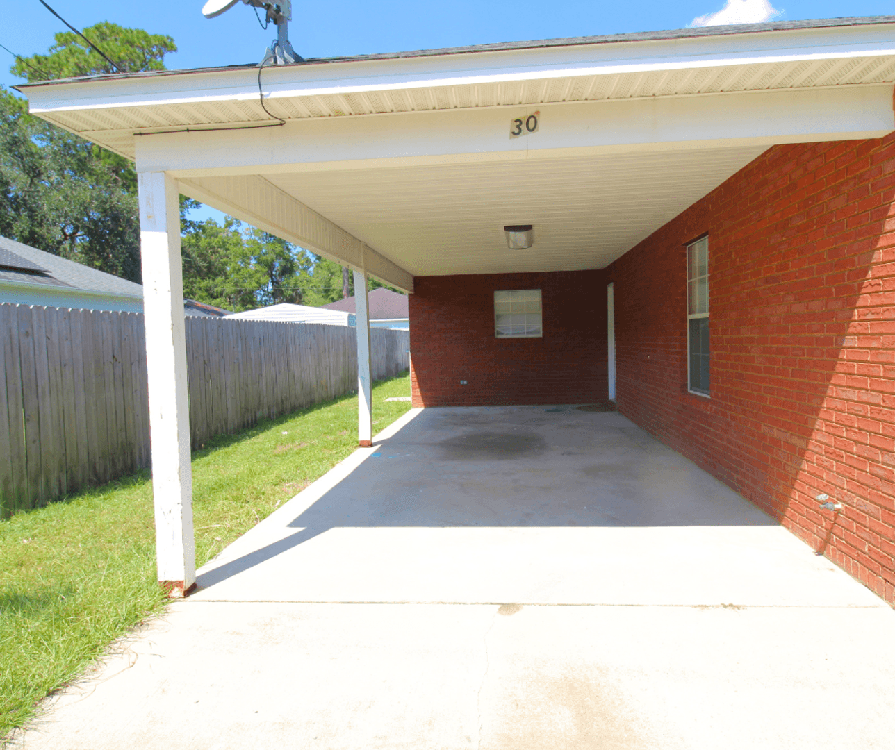 Crawfordville House: 30 Concord Road