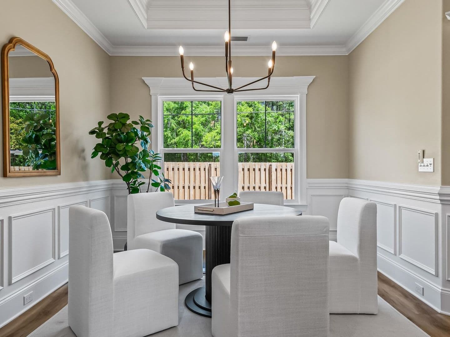 Crawfordville House: 8 Divine Loop