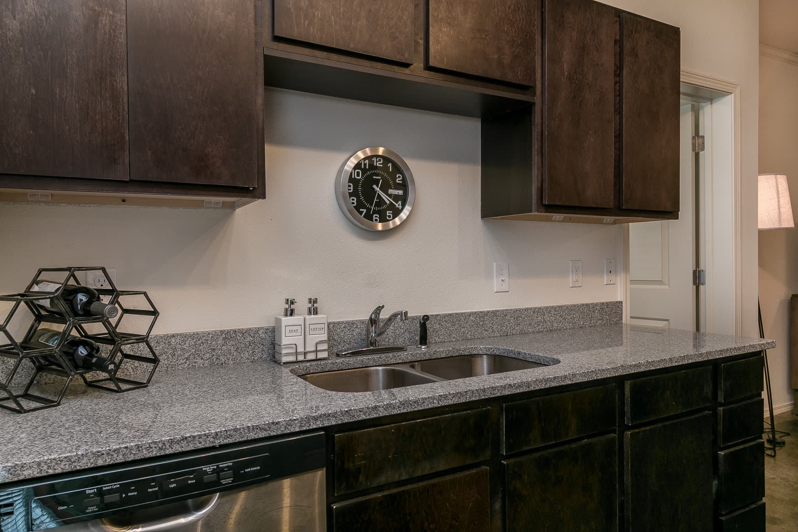 Amarillo Apartment: 9181 Town Square Blvd