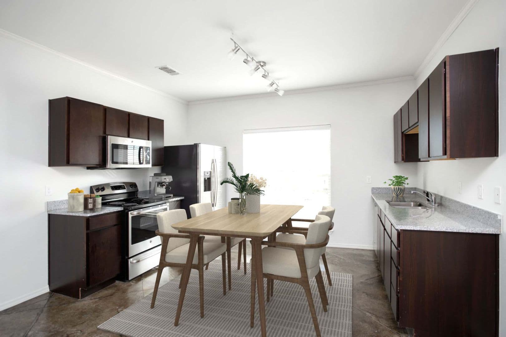 Amarillo Apartment: 9181 Town Square Blvd