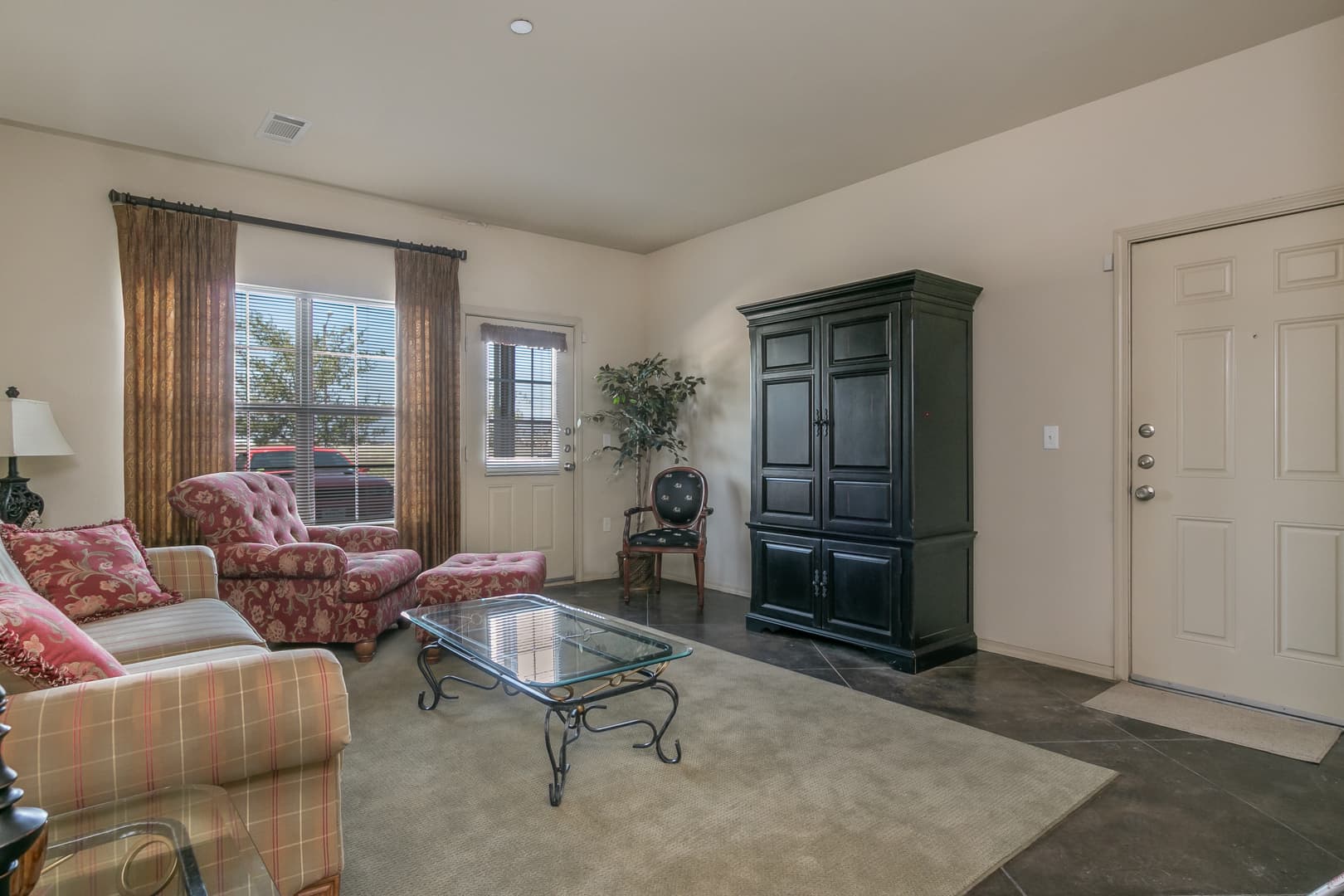 Amarillo Apartment: 1710 SE 34th Ave.