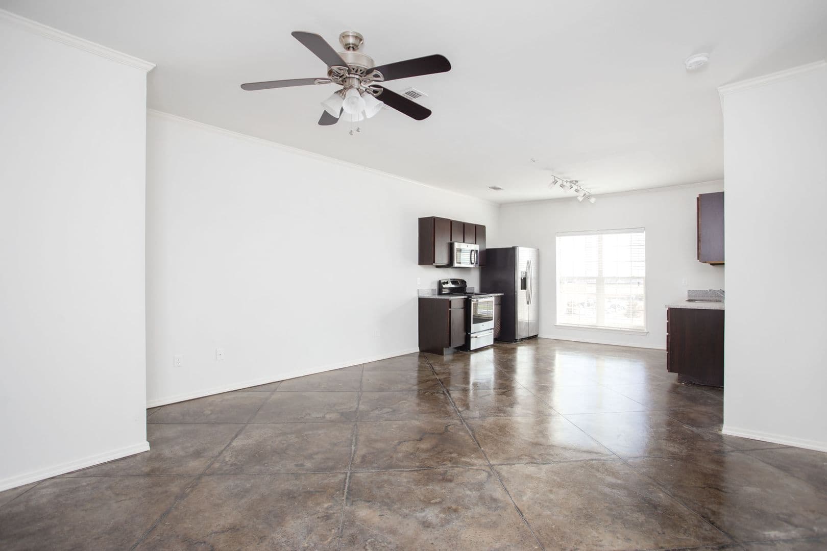 Amarillo Apartment: 9181 Town Square Blvd
