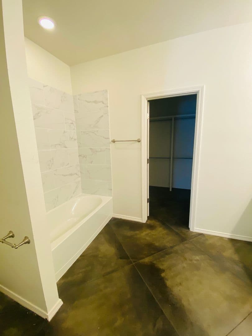 Amarillo Townhome: 5614 Gonzaga Ln.