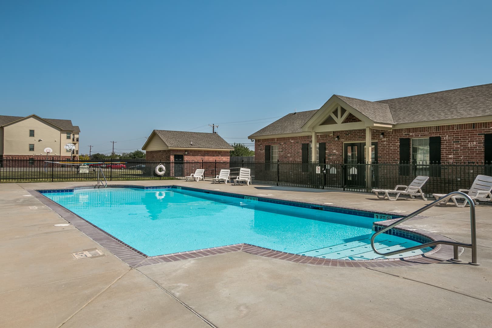 Amarillo Apartment: 1710 SE 34th Ave.