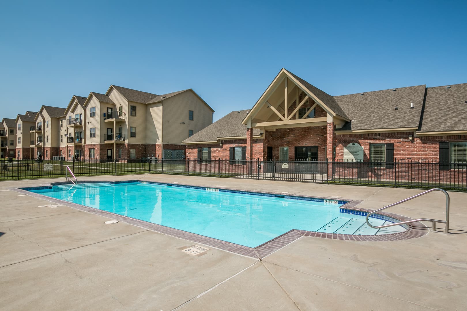 Amarillo Apartment: 1710 SE 34th Ave.