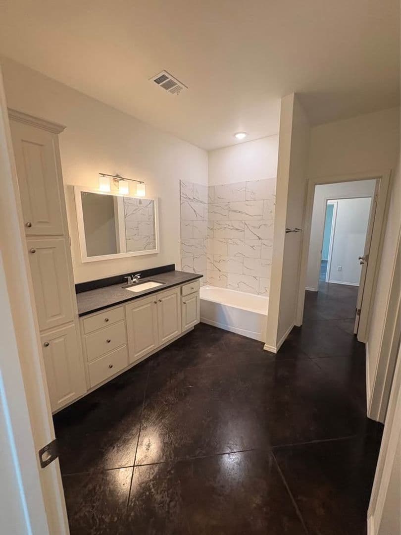Amarillo Townhome: 8805 Stowell Ct