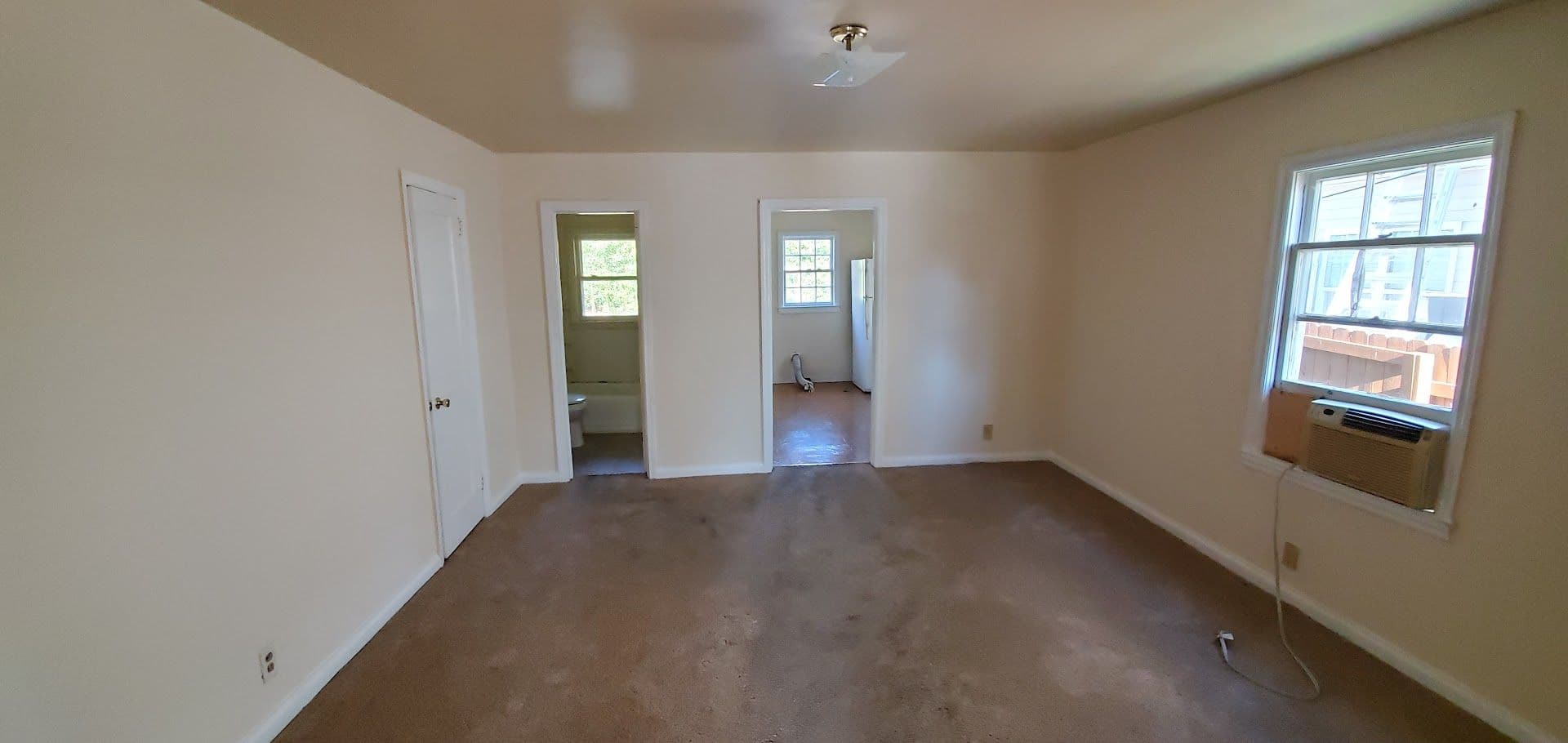 Greensboro Apartment: 4404 Trinity Ave