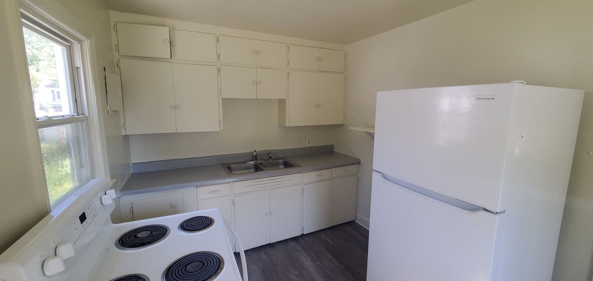 Greensboro House: 2400 Maywood St