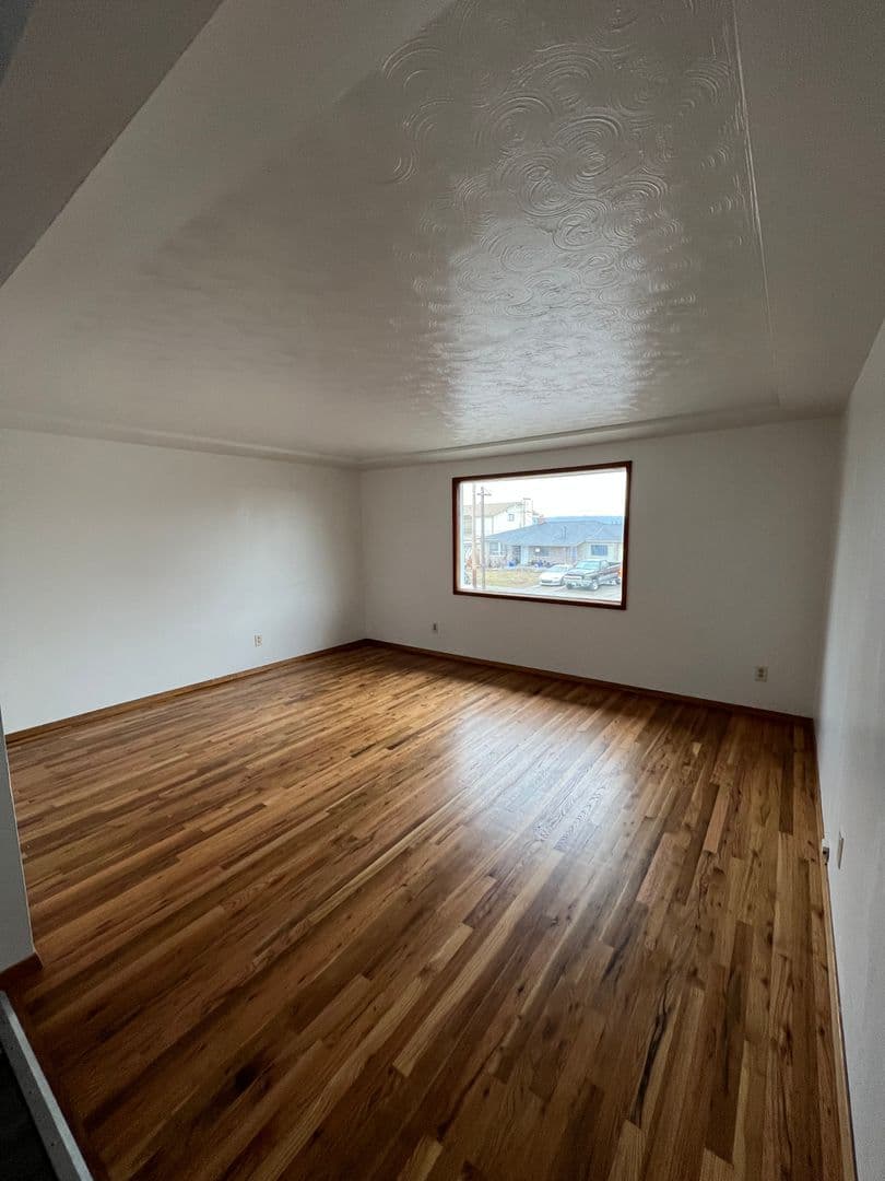 Spokane Apartment: 311 E Fairview