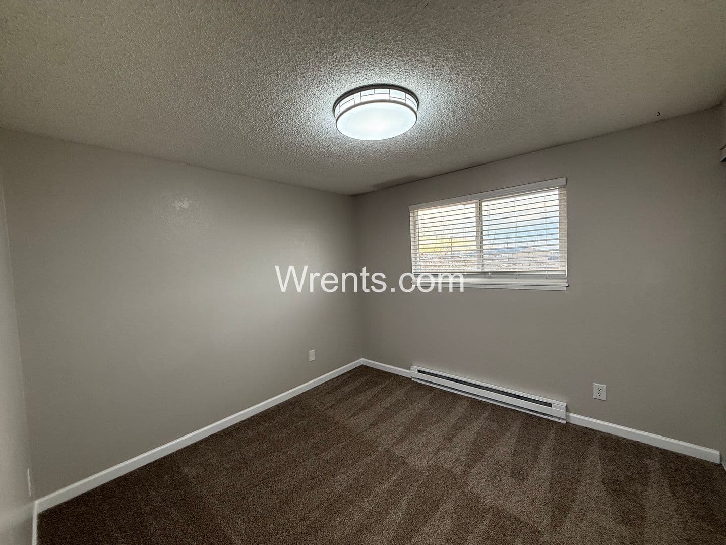 Airway Heights Apartment: 1428 S Lundstrom St