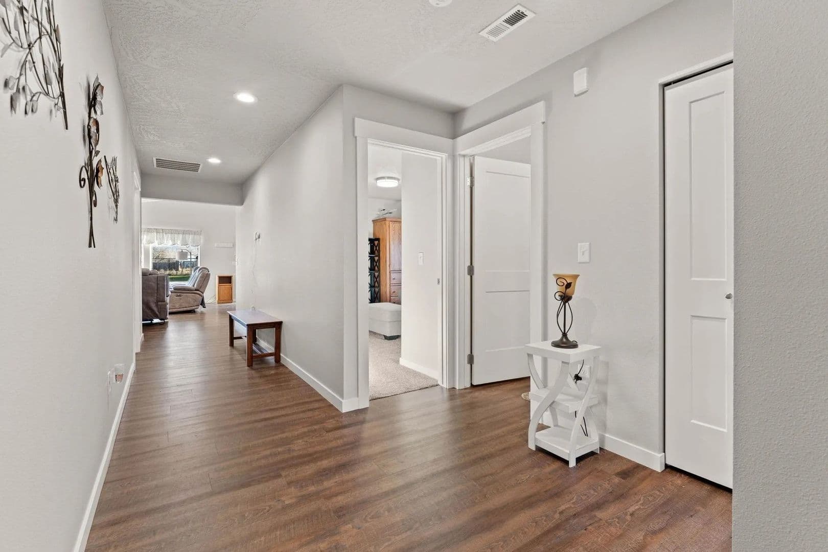 Spokane Valley Apartment: 419-421 S Barker Rd.