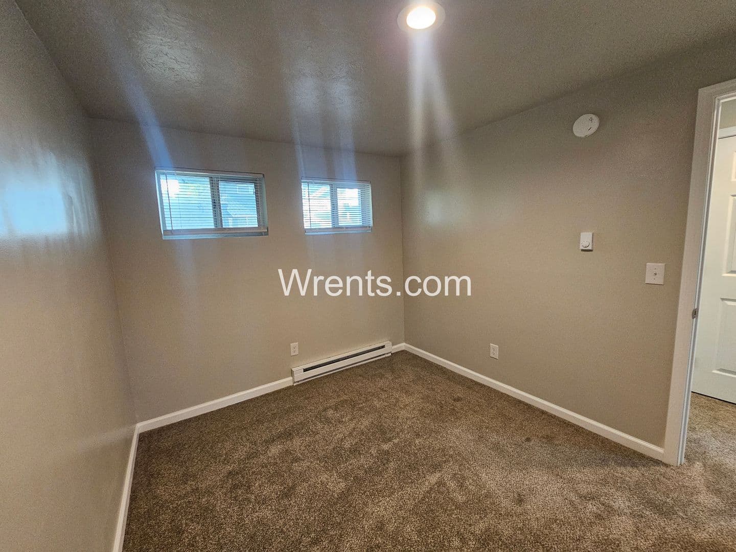Cheney Apartment: 306-310 N 11th St