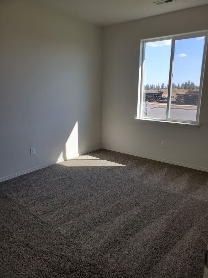 Spokane House: 5619 S Dowdy Ave