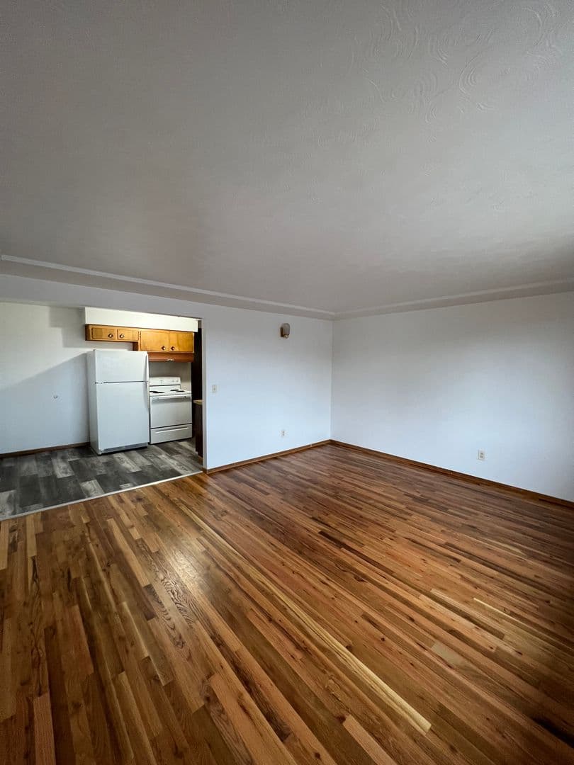 Spokane Apartment: 311 E Fairview