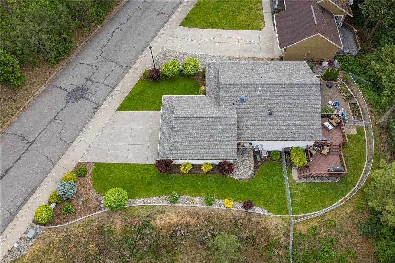 Spokane House: 4847 S Kip Ln