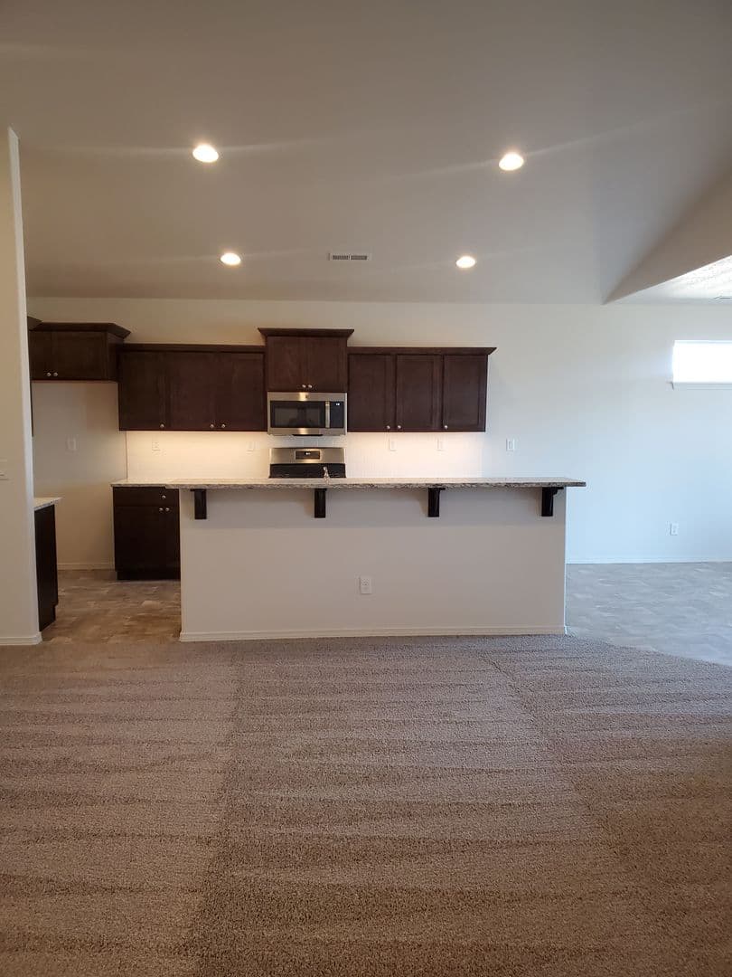Spokane House: 5619 S Dowdy Ave