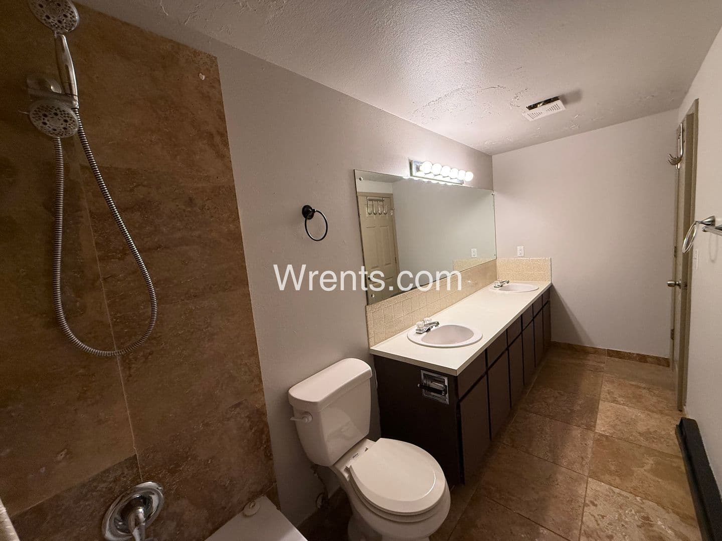 Spokane Valley Apartment: 11005-11007 E 32nd Ave