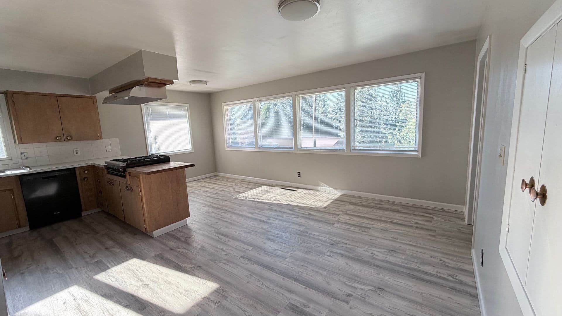 Spokane House: 1704 E 19th Ave