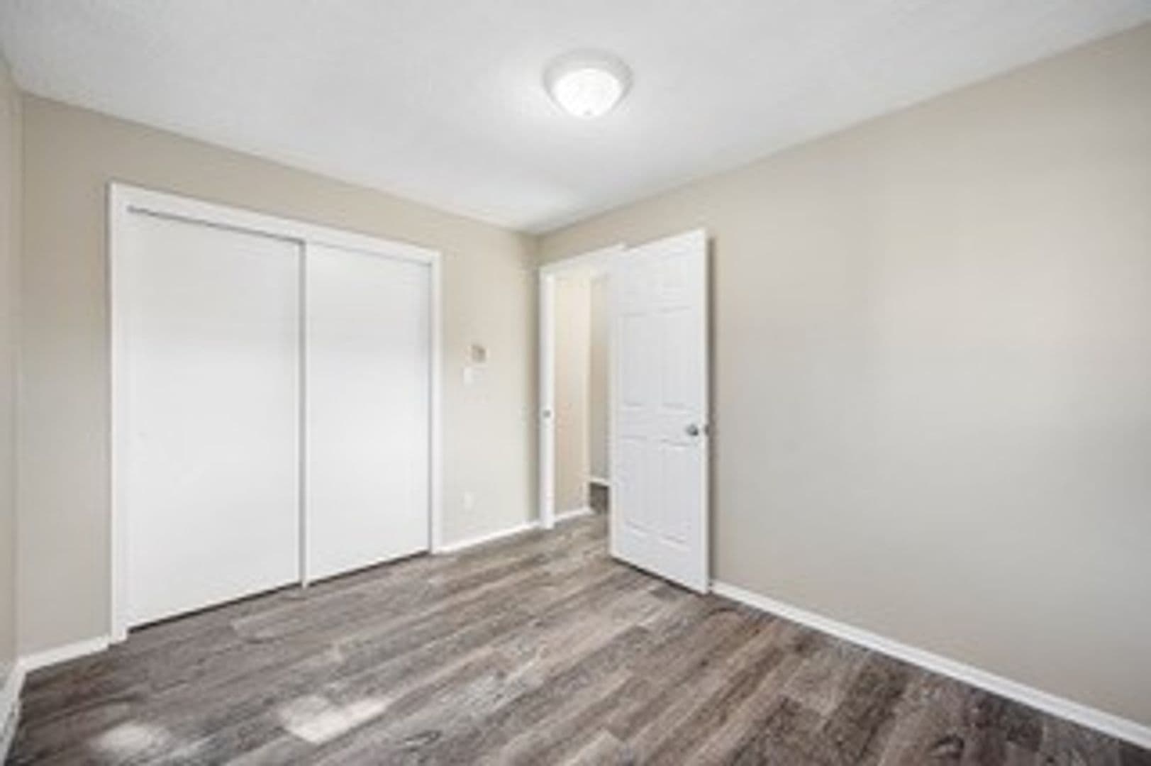 Spokane Apartment: 2106 W. 1st Ave - #203
