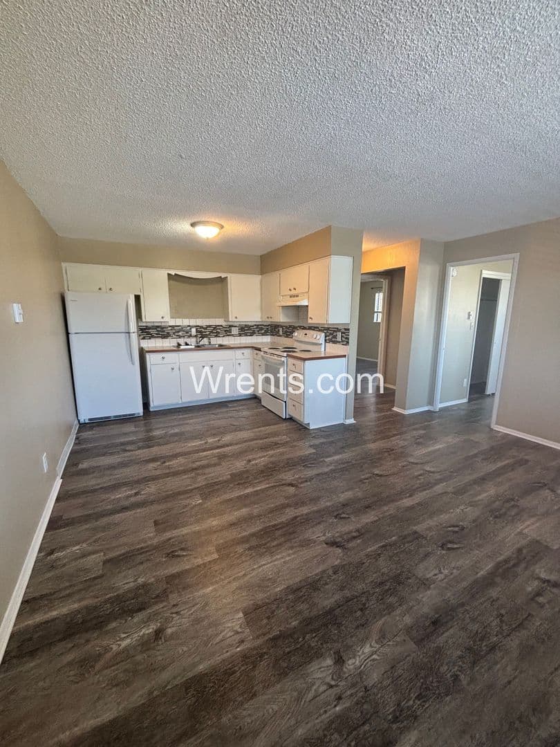Spokane Apartment: 2106 W. 1st Ave - #302