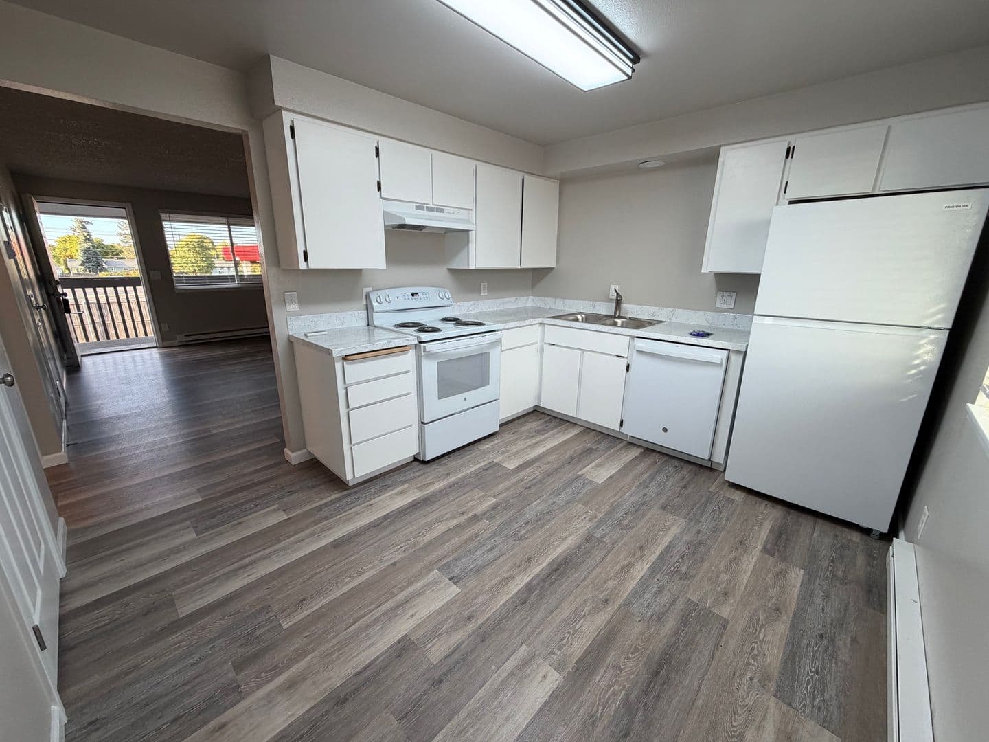 Airway Heights Apartment: 1428 S Lundstrom St