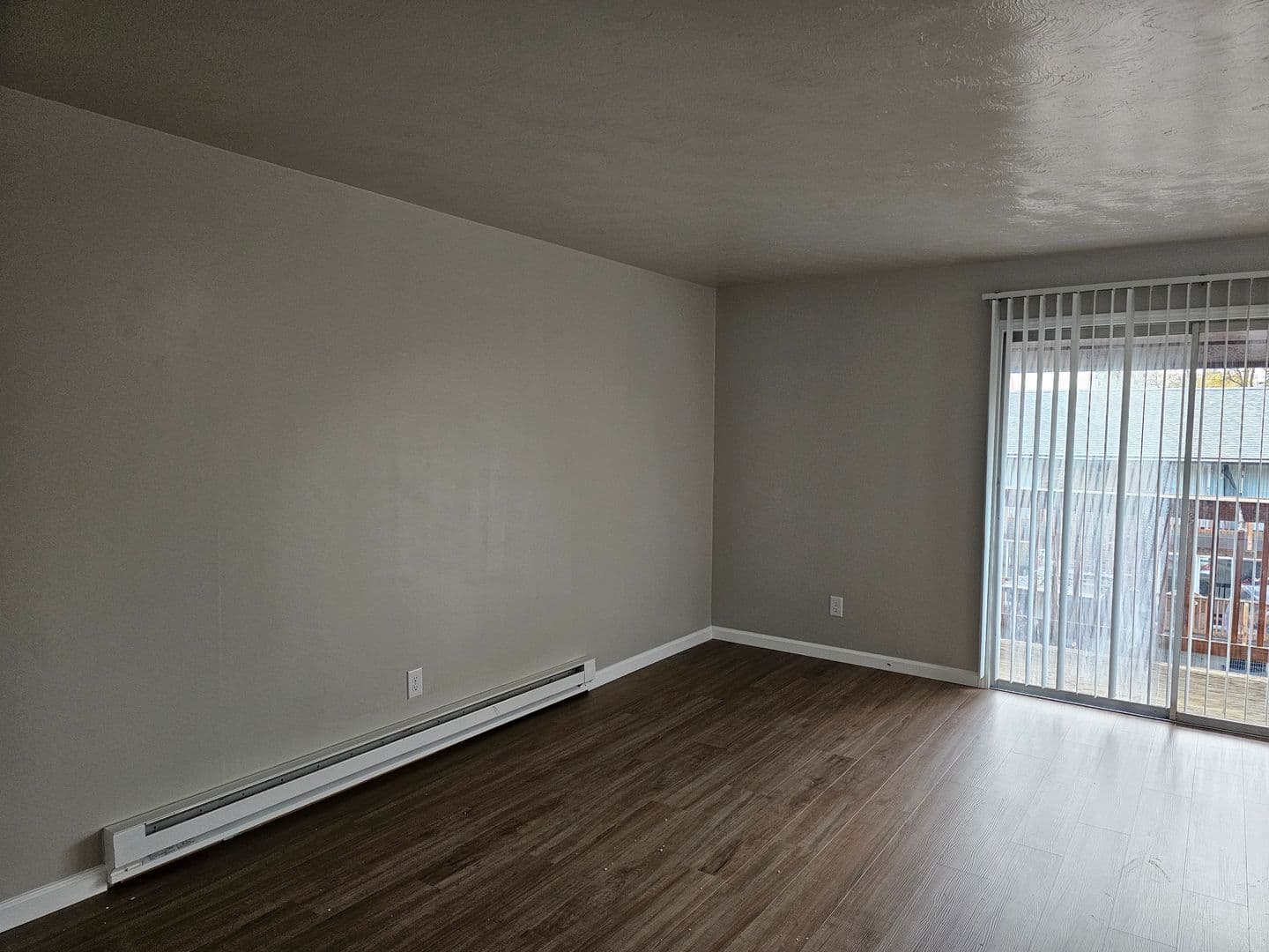 Cheney Apartment: 306-310 N 11th St