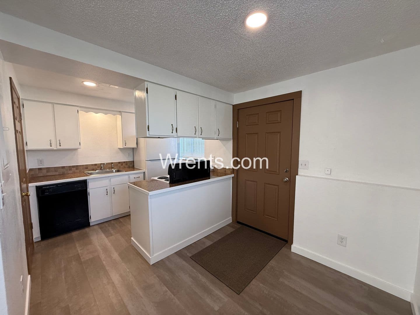 Spokane Apartment: 318 E Baldwin - # 4
