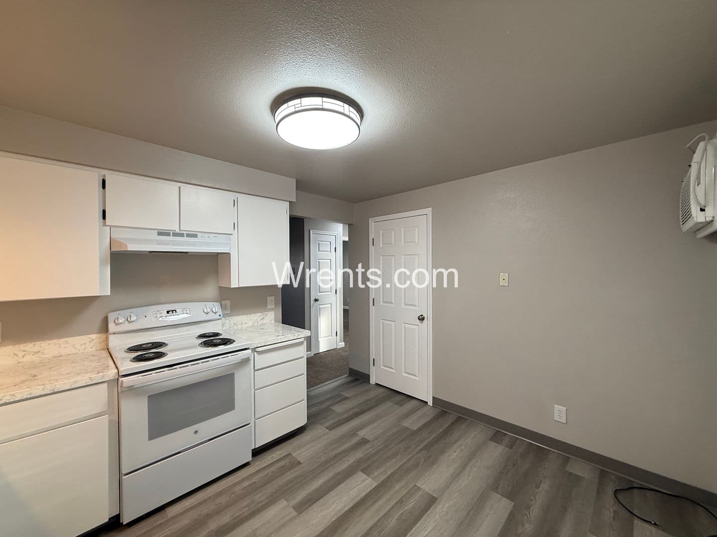Airway Heights Apartment: 1428 S Lundstrom St