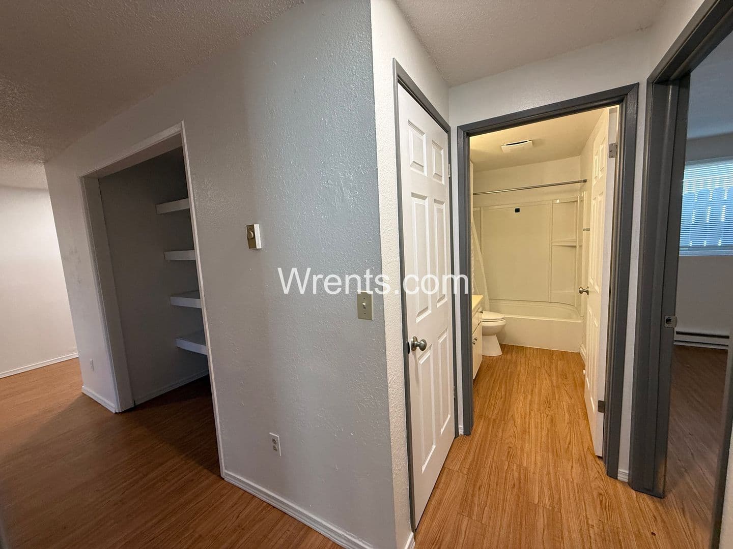 Spokane Apartment: 318 E Baldwin - # 5