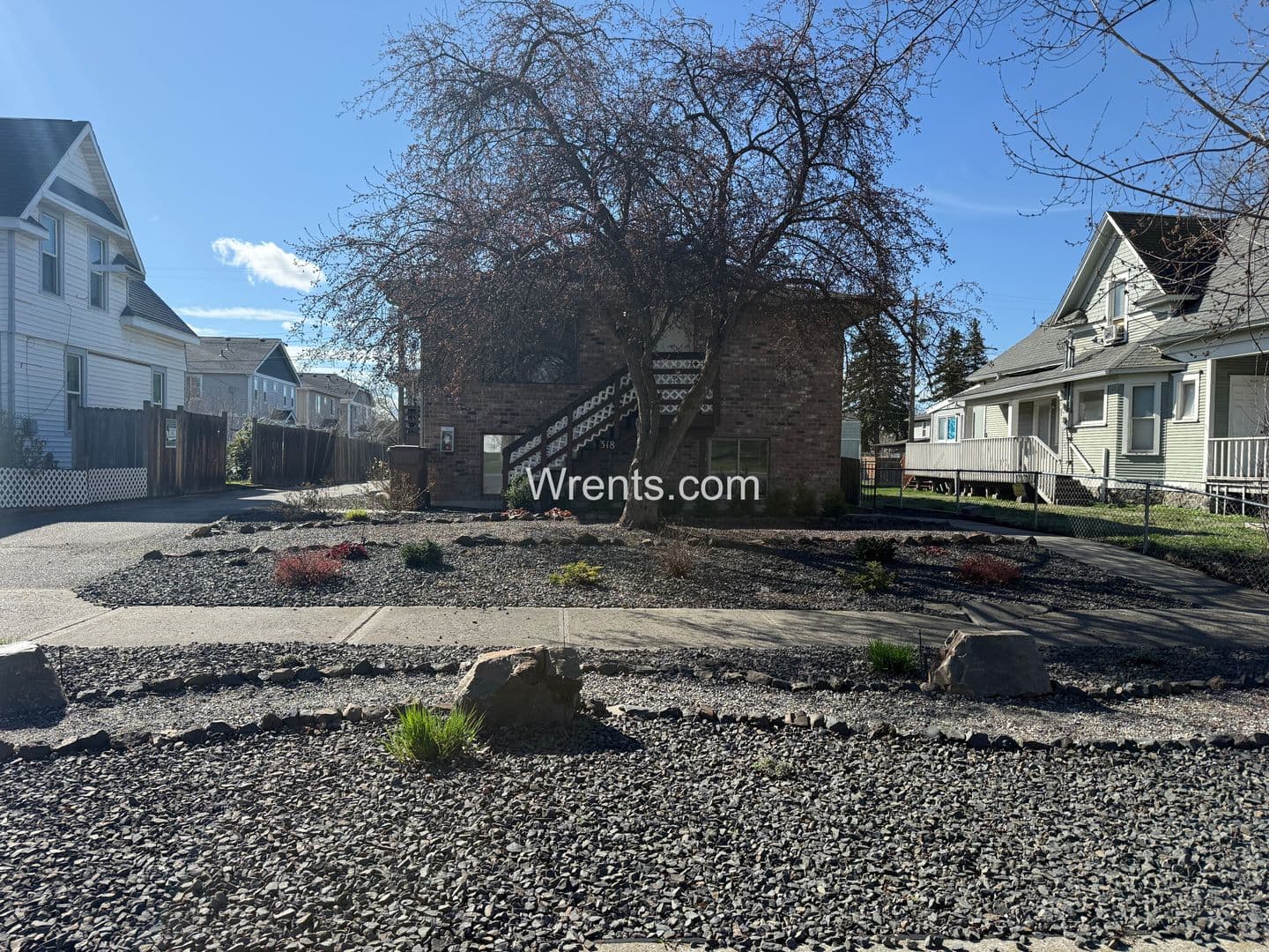 Spokane Apartment: 318 E Baldwin - # 4
