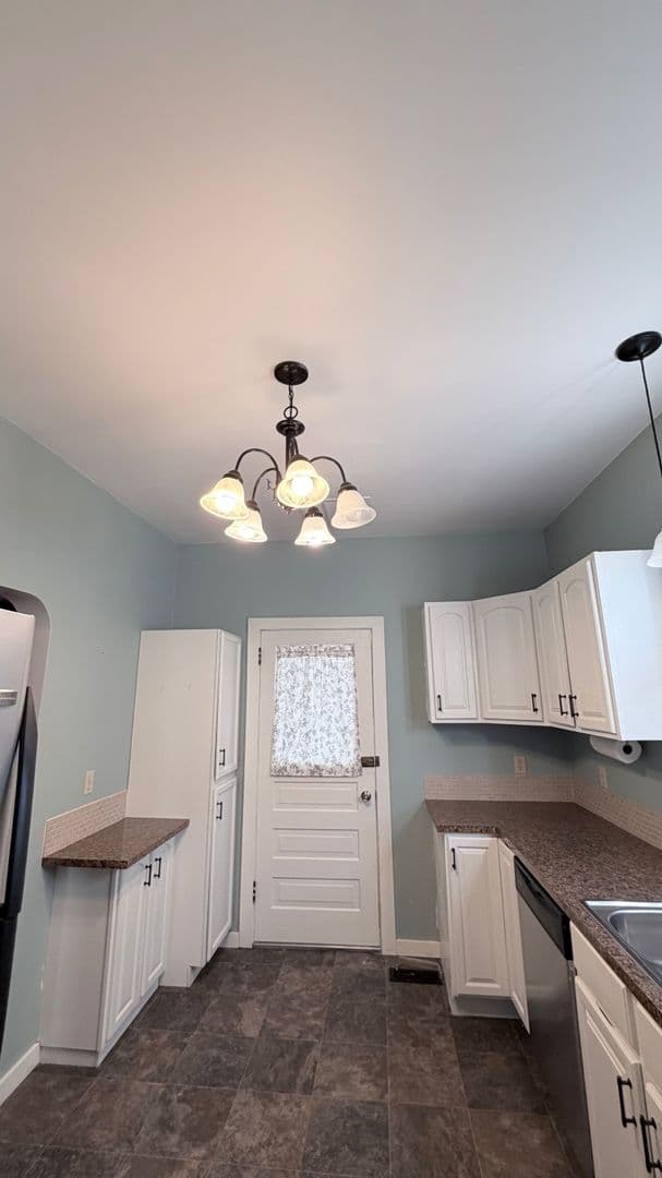 Spokane House: 2018 N Normandie