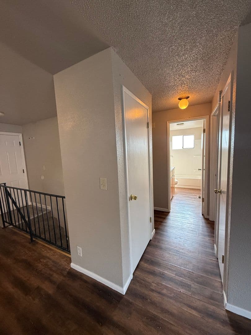 Spokane Apartment: 2318-2320 E Dalke Ave