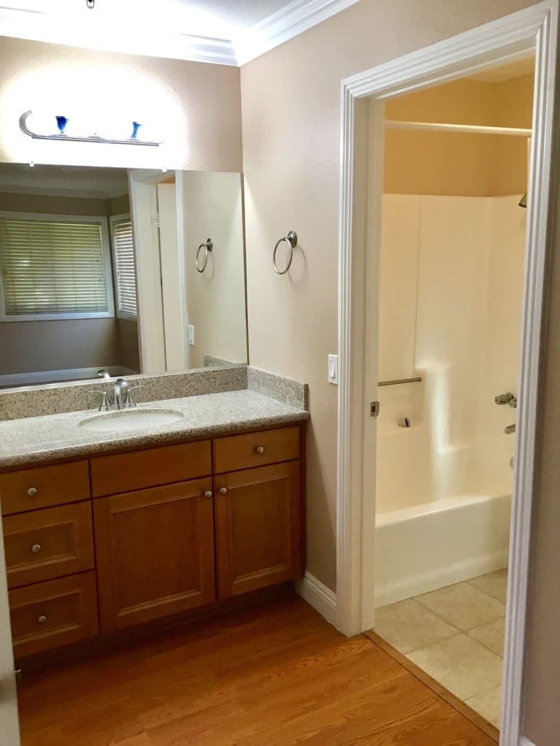 Brea Apartment: 272 South Poplar Ave.