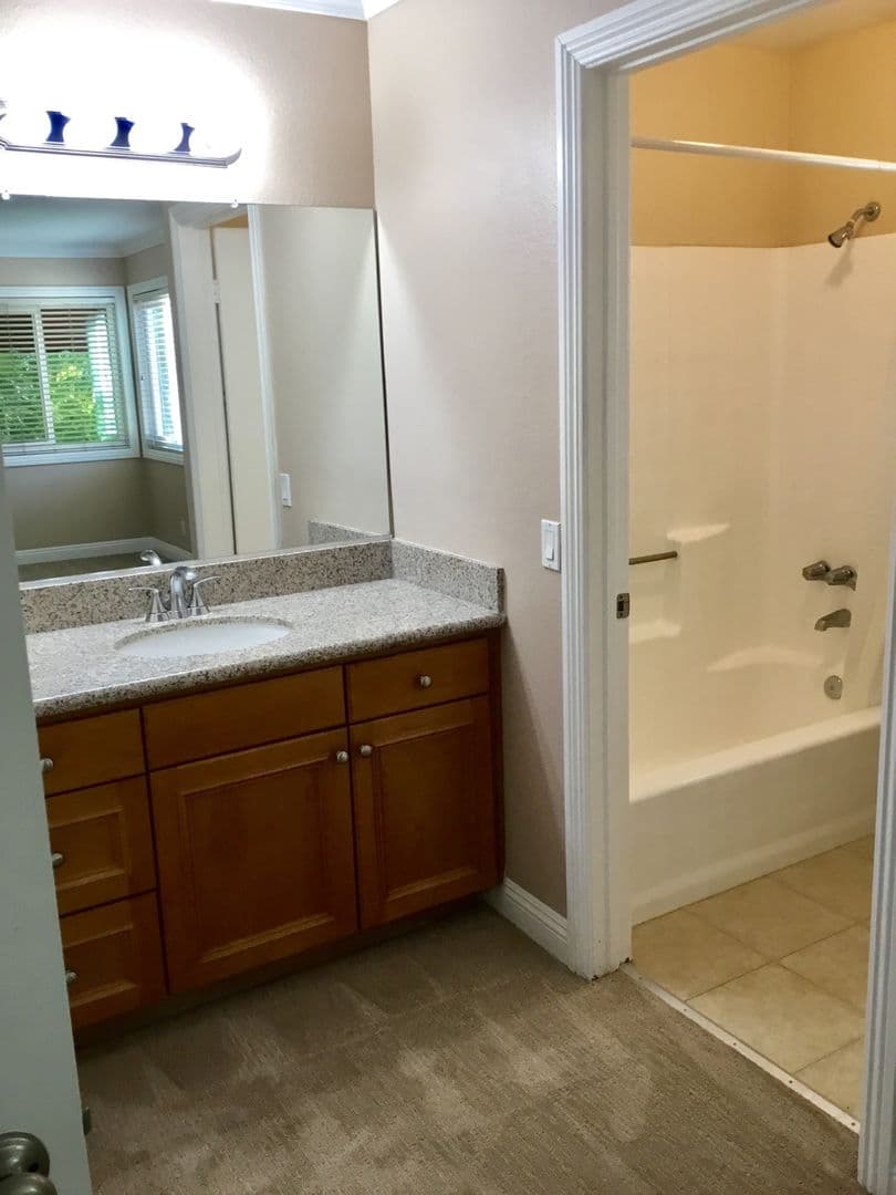 Brea Apartment: 272 South Poplar Ave.