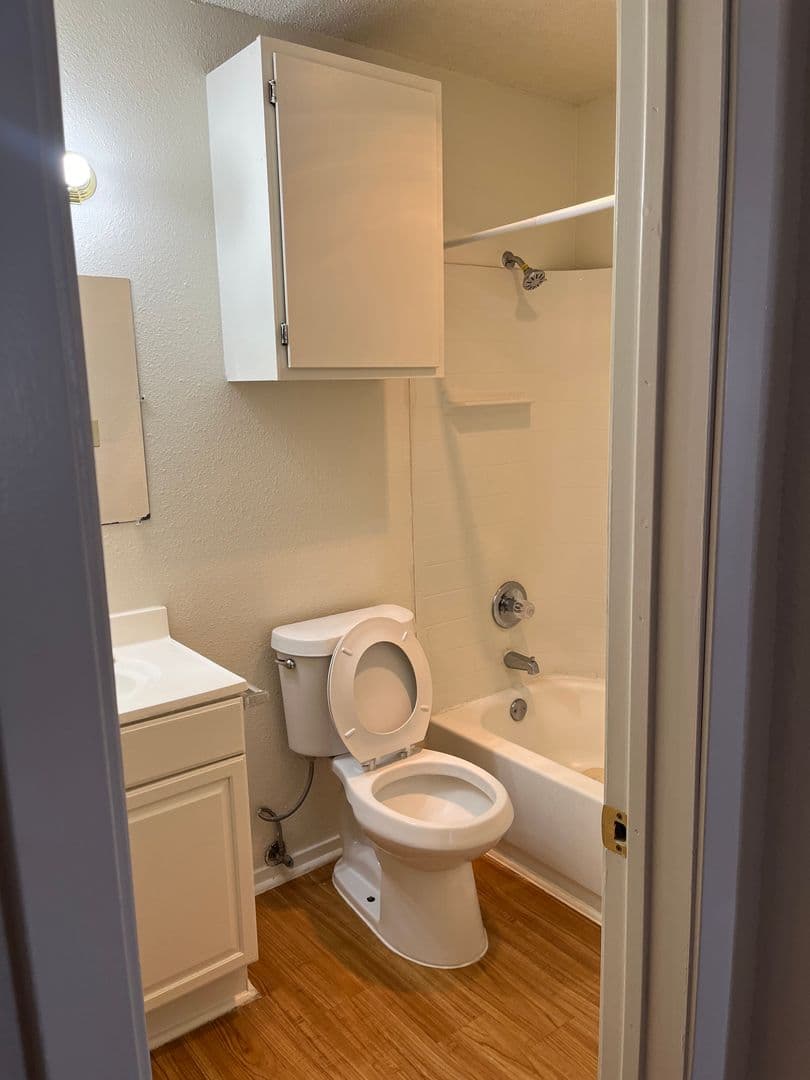 LUBBOCK Apartment: 1609 AVE R