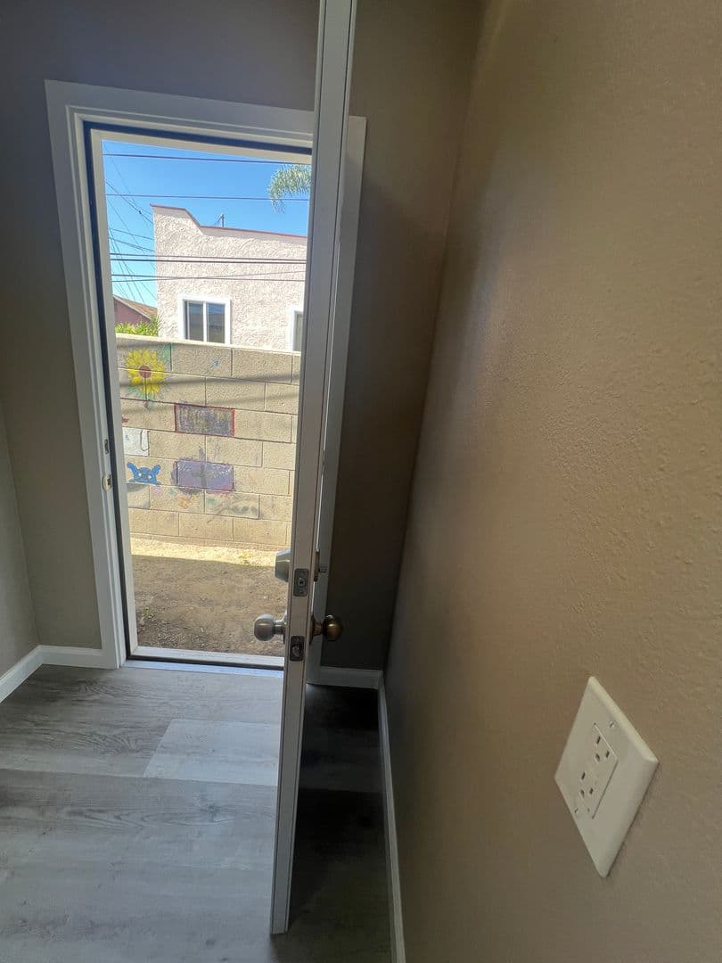 South El Monte Apartment: 10720-26 Klingerman St.