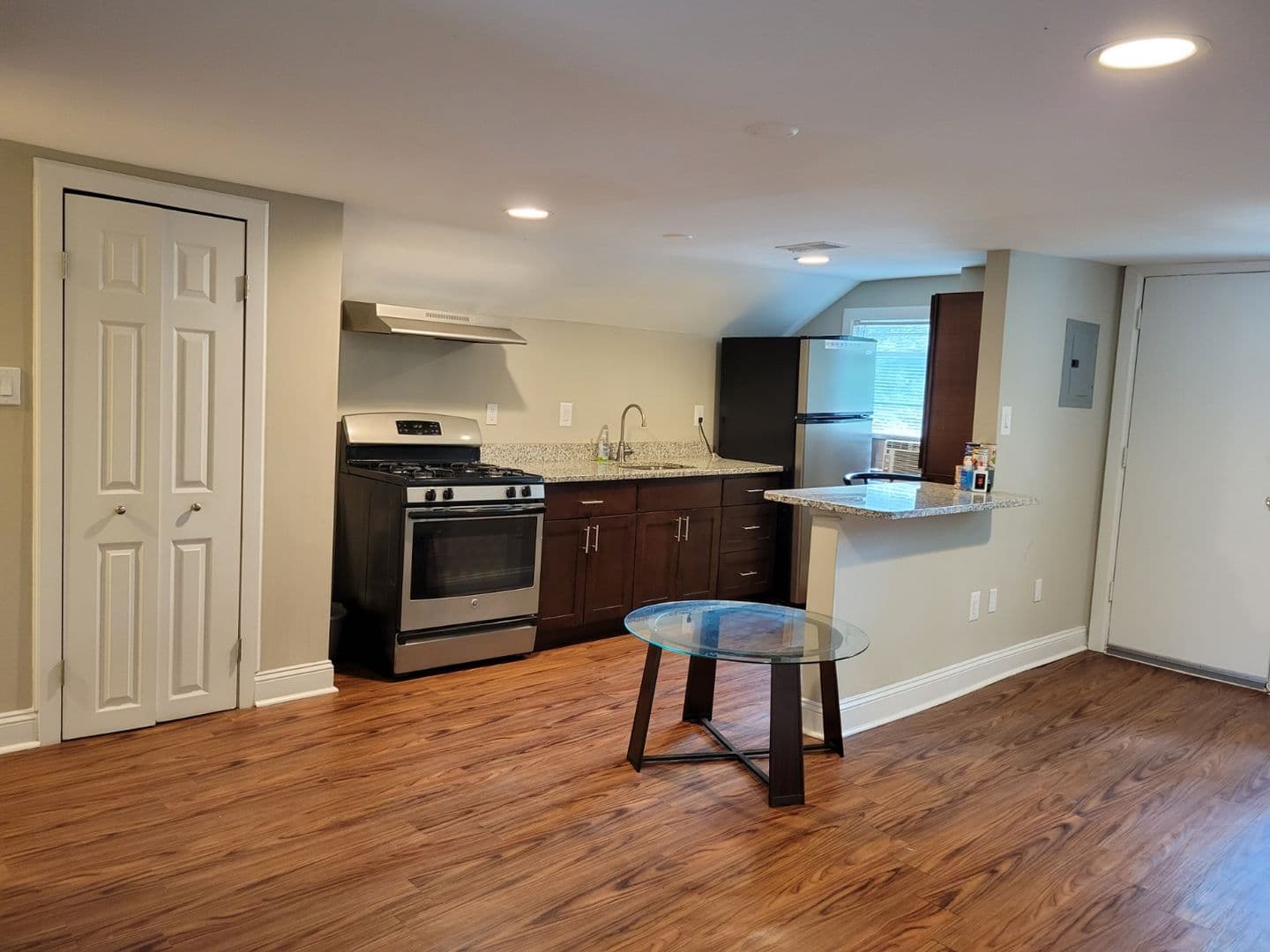 Baltimore Apartment: 5509 Gwynn Oak Ave