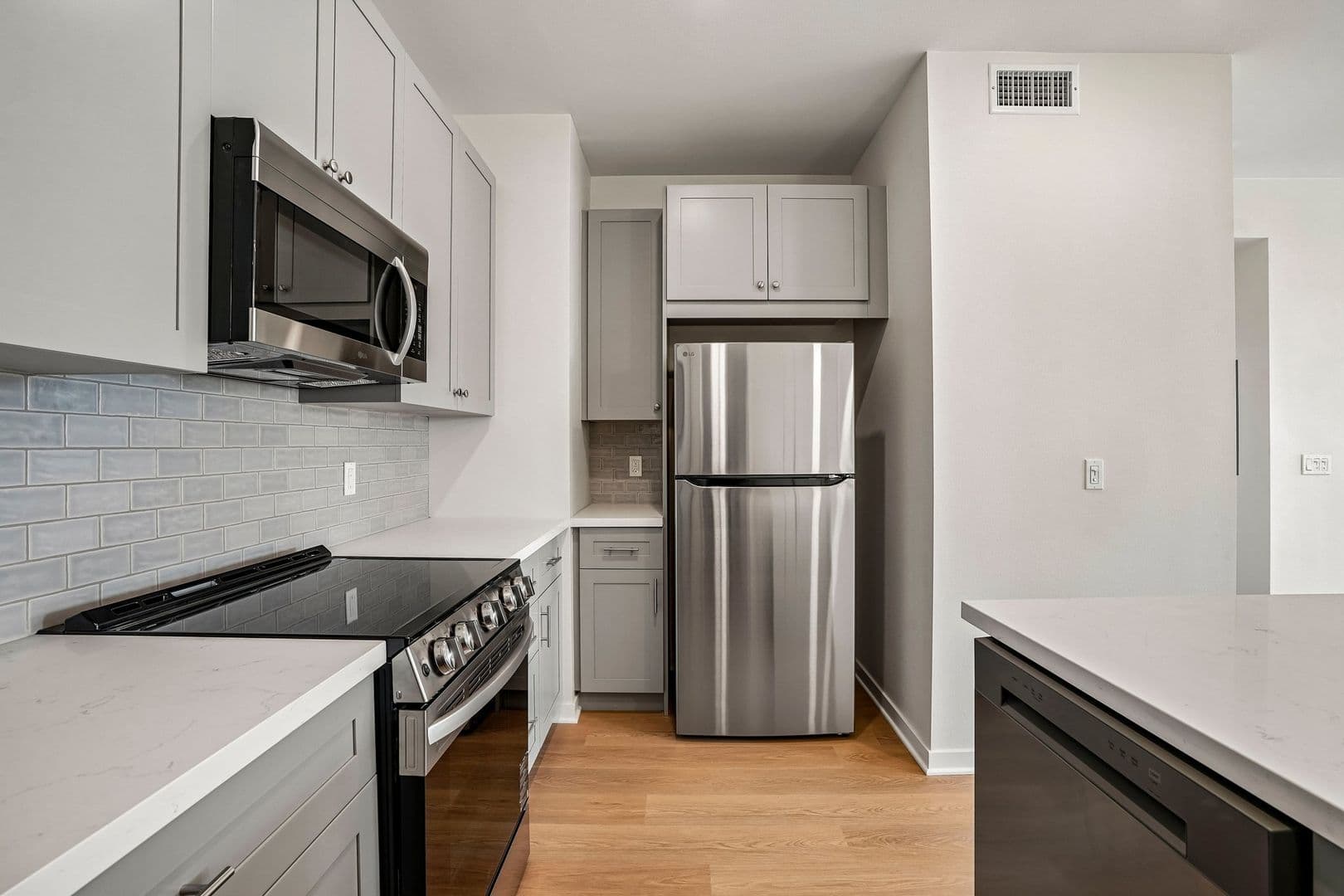 Covina Apartment: 1201-1205 W Badillo St.