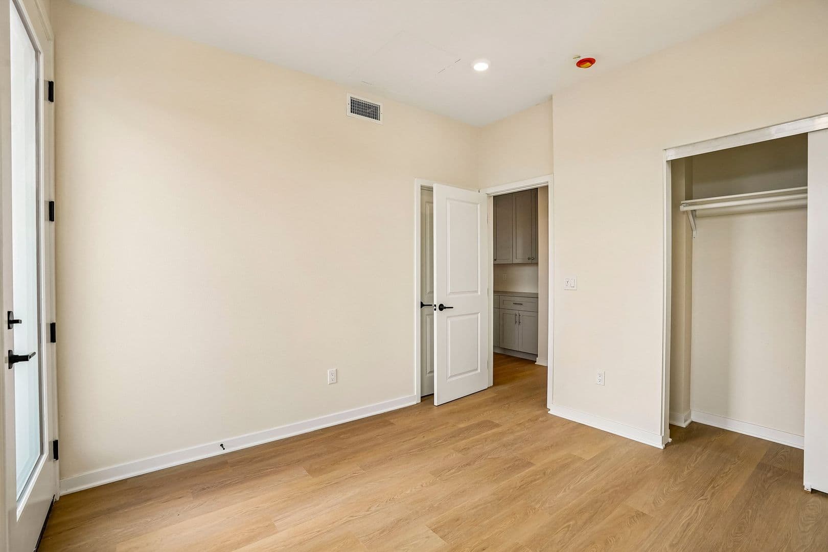 Covina Apartment: 1201-1205 W Badillo St.