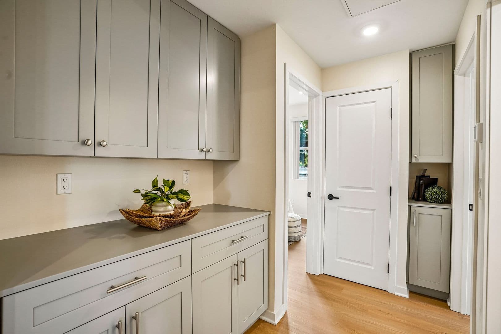 Covina Apartment: 1201-1205 W Badillo St.