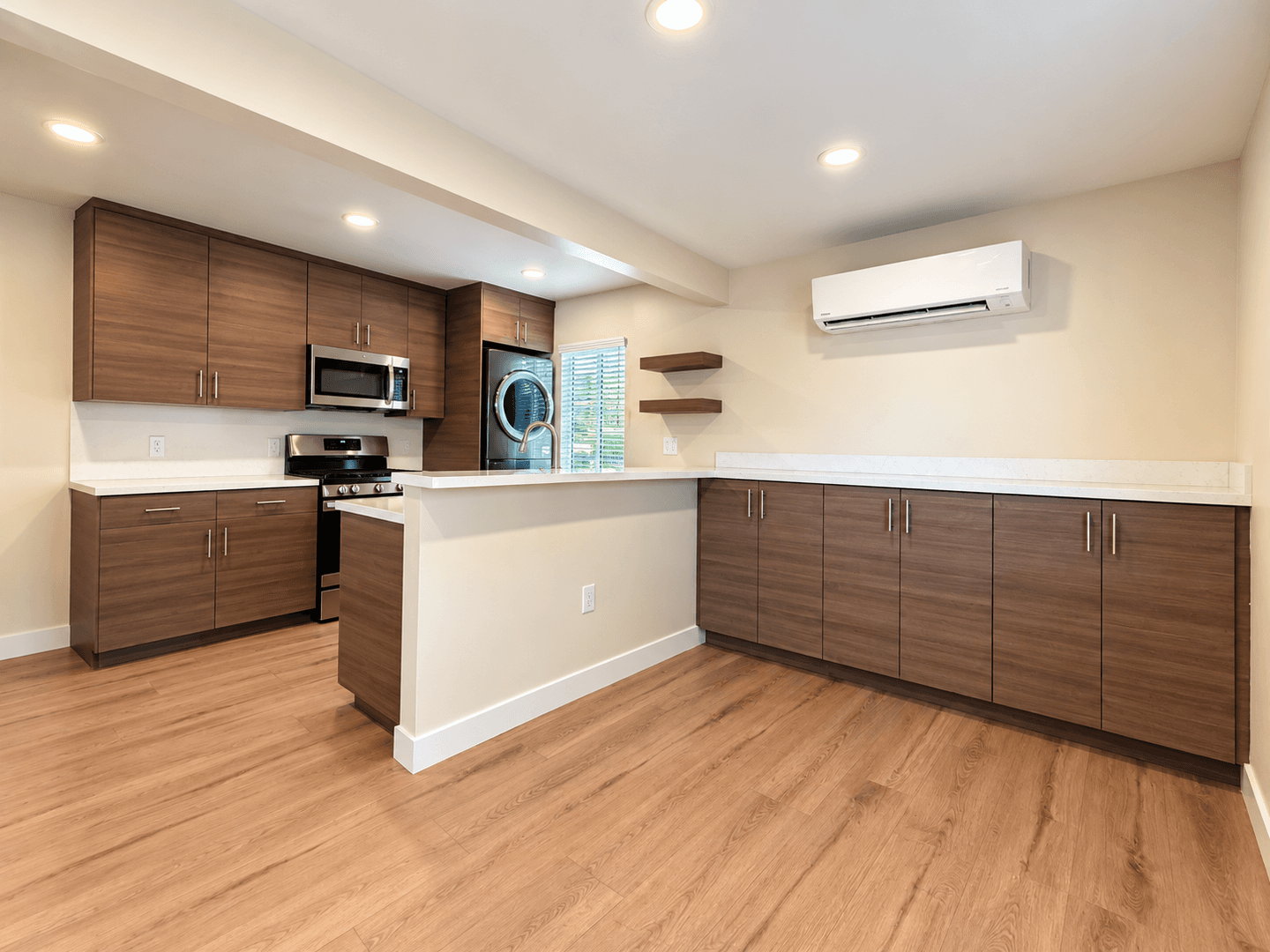 Covina Apartment: 440 E Puente Street