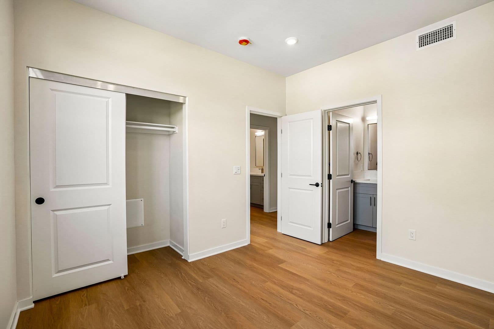 Covina Apartment: 1201-1205 W Badillo St.