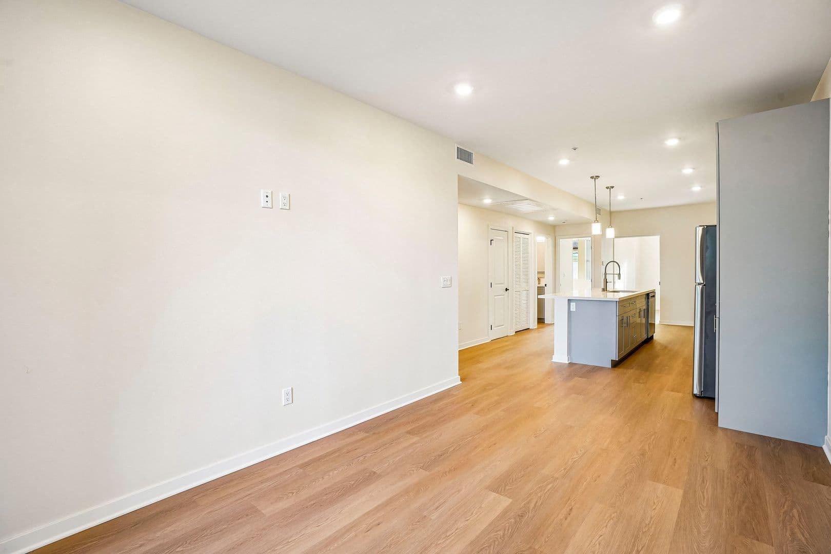 Covina Apartment: 1201-1205 W Badillo St.