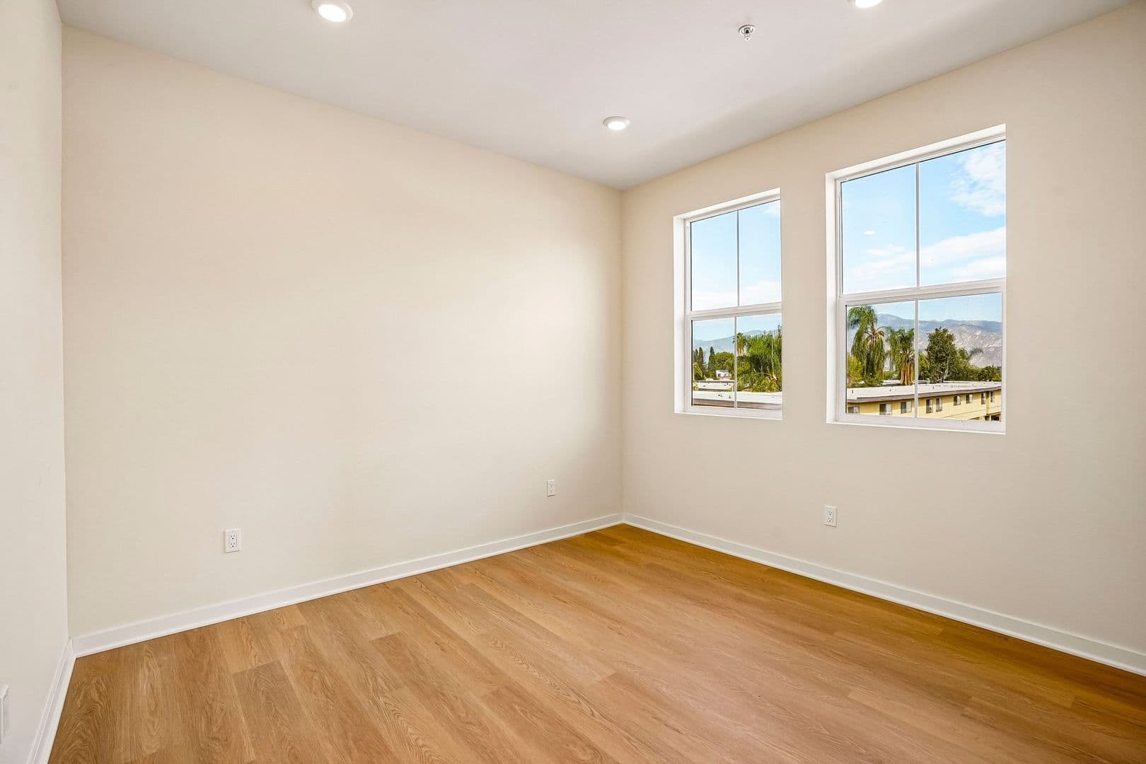 Covina Apartment: 1201-1205 W Badillo St.